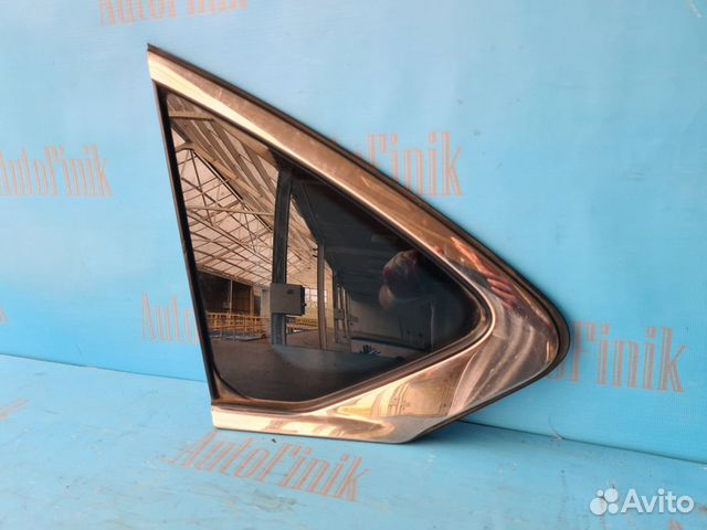 Стекло кузовное заднее левое Infiniti M Q70 Y51