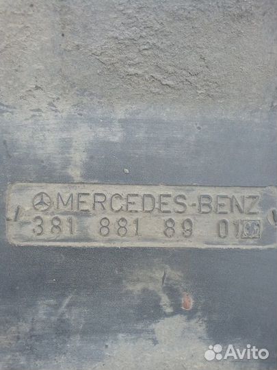 Крыло переднего моста, заднее левое mercedes-benz 1722 SK (01.87-12.96)