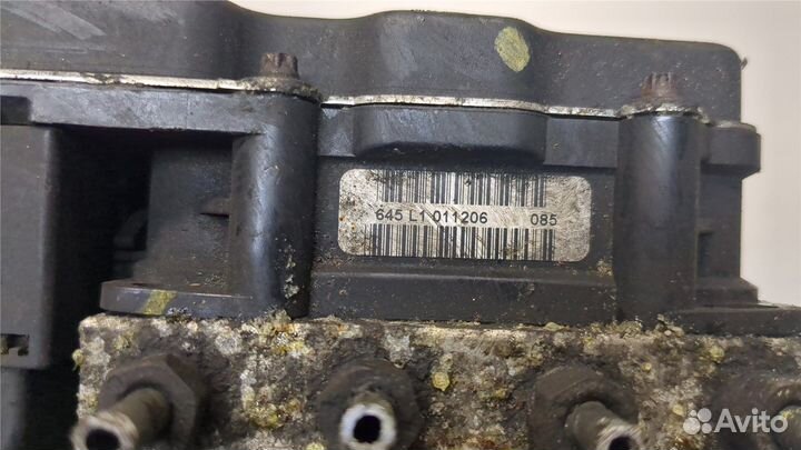 Блок абс, насос Toyota Corolla Verso, 2007