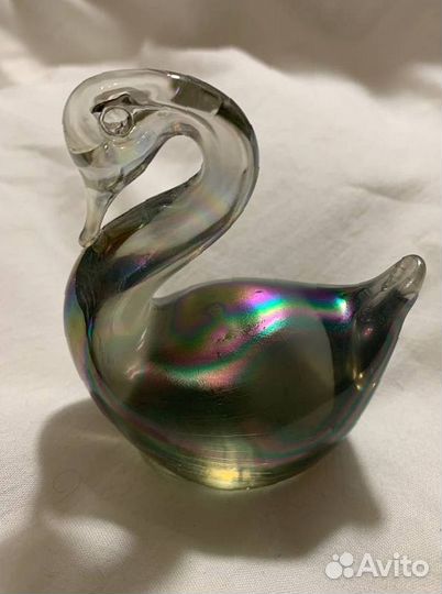 Cтатуэтка лебедя