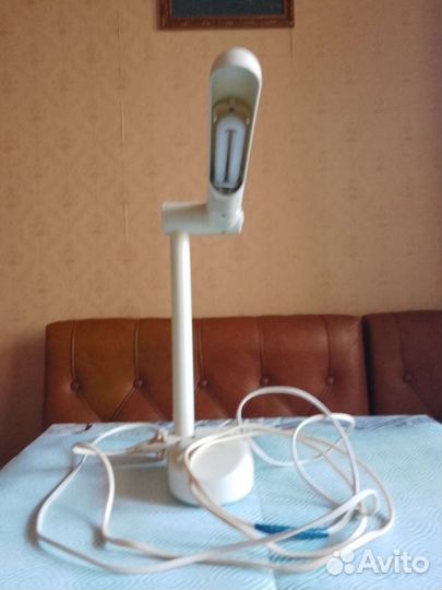 Светильники и настольные лампы