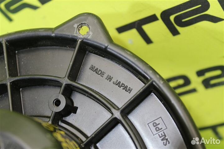 Мотор печки Toyota Corolla ZZE121L 3zzfe