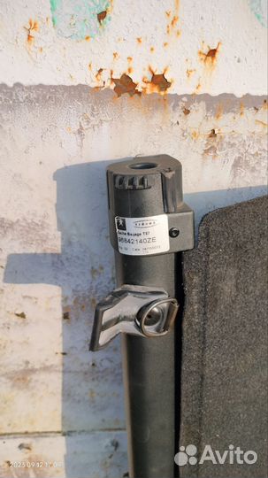 Шторка багажника Peugeot 5008