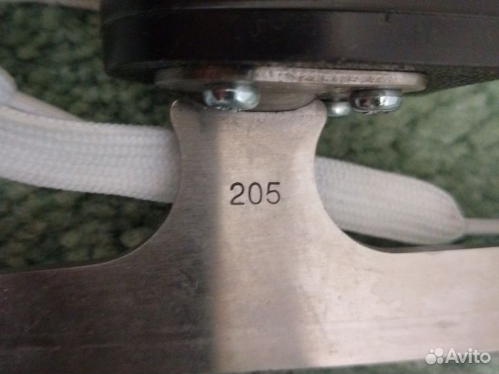 Коньки фигурные профессиональные