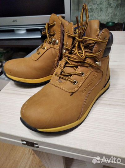 Зимние ботинки