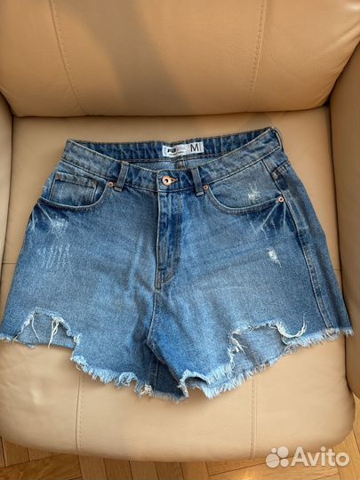 Женские джинсовые шорты 44 46