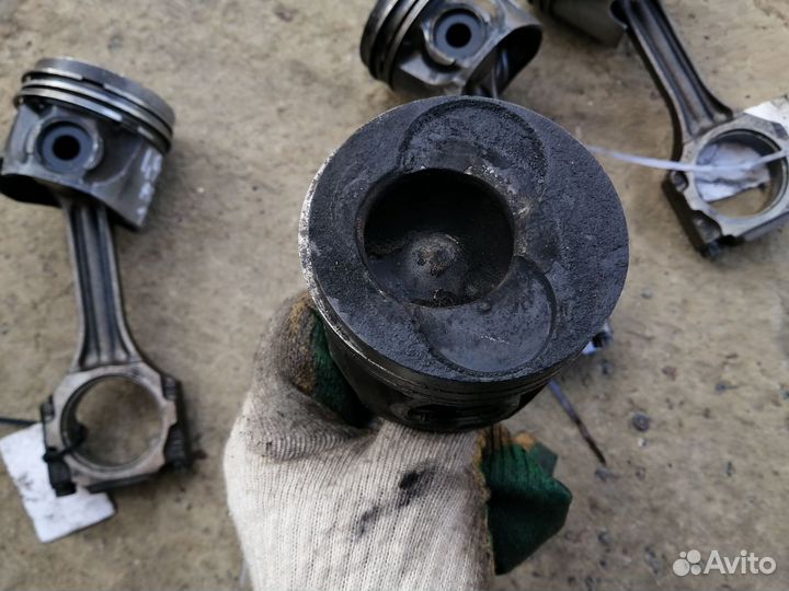 Шатун С Поршнем Пассат Б5 1.9 тди AFN 1Z