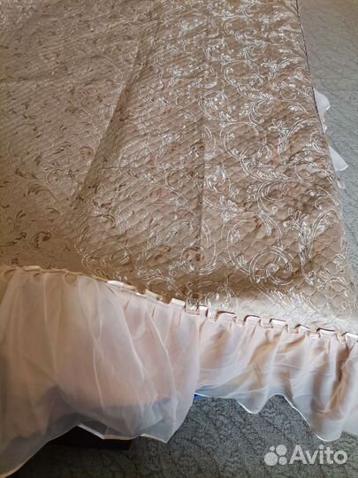 Покрывало на кровать