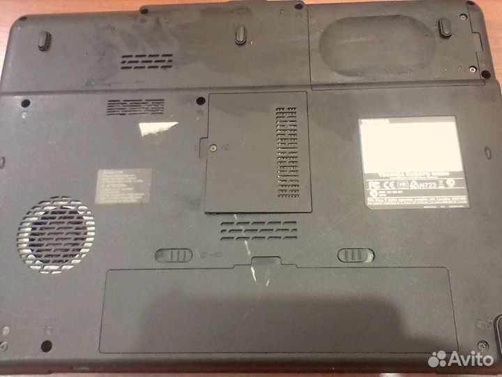 Ноутбук toshiba