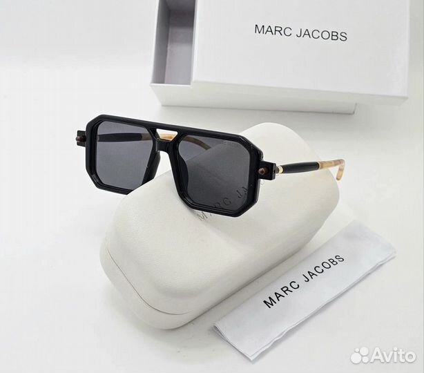 Солнцезащитные очки Marc Jacobs