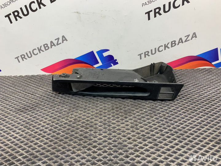 Ручка двери внутренняя левая