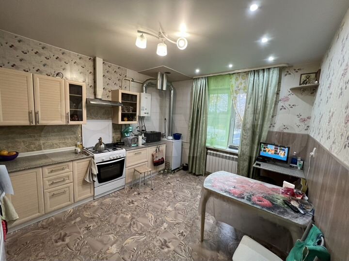 Дом 167 м² на участке 15 сот.