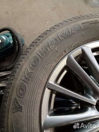 Yokohama Geolandar G98 225/65 R16