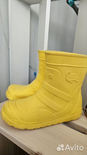 Резиновые сапоги