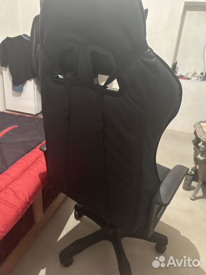 Компьютерное кресло