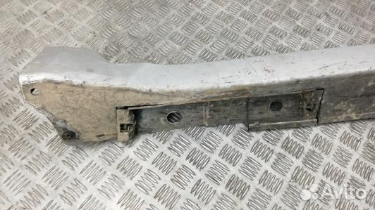 Накладка на порог toyota avensis T27 (92B12GZ01)