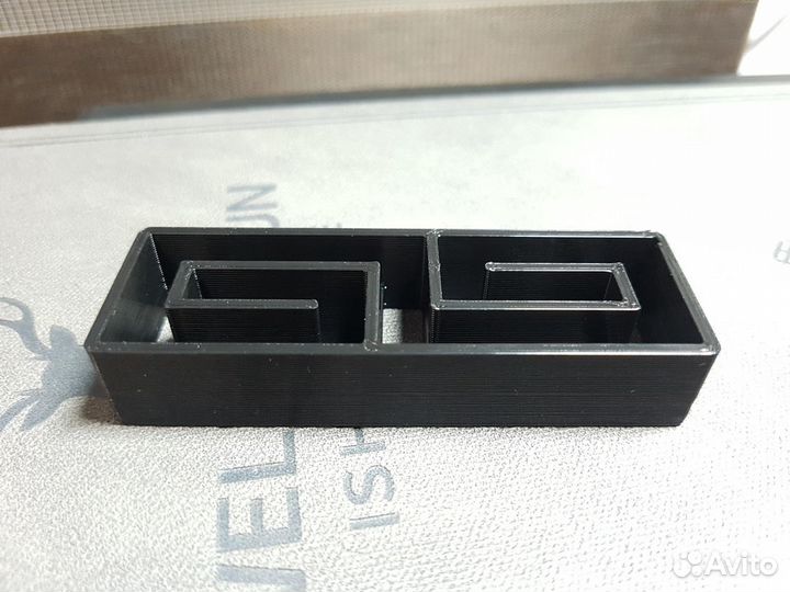 Geely Atlas - вставки в нижнюю решетку радиатора