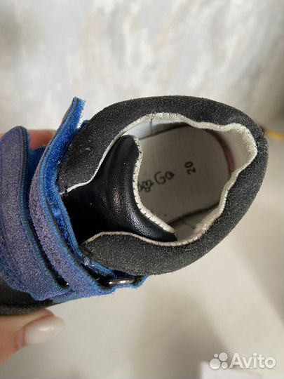 Кроссовки детские