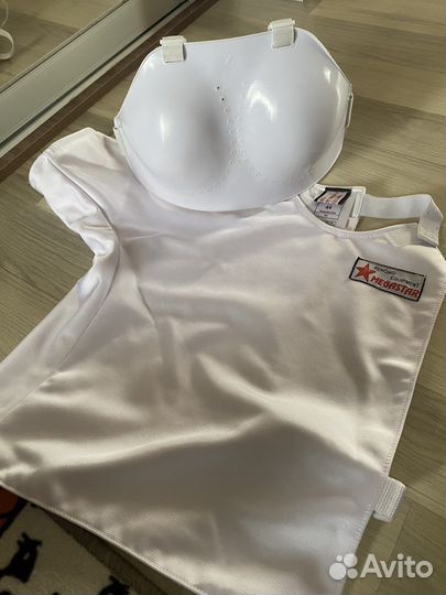 Комплект для фехтования женский 44 р