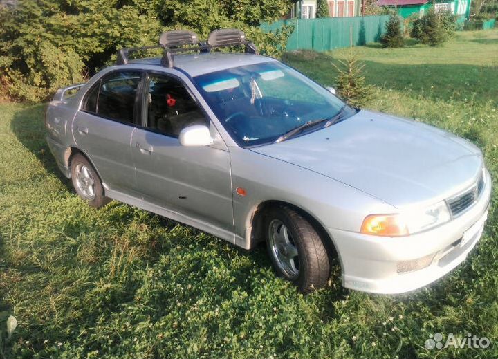 Mitsubishi Lancer 1997/ 1,3