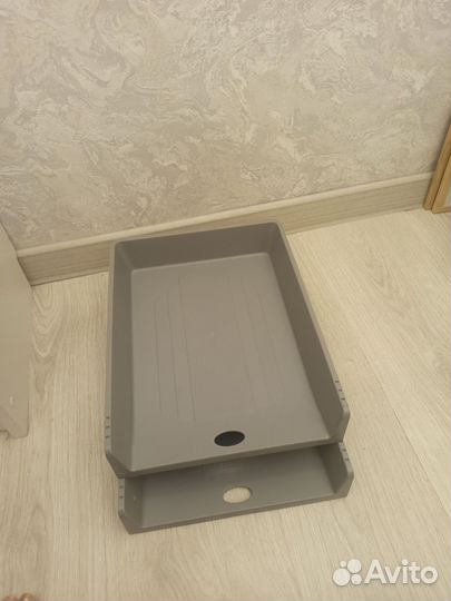 Лоток для бумаг горизонтальный