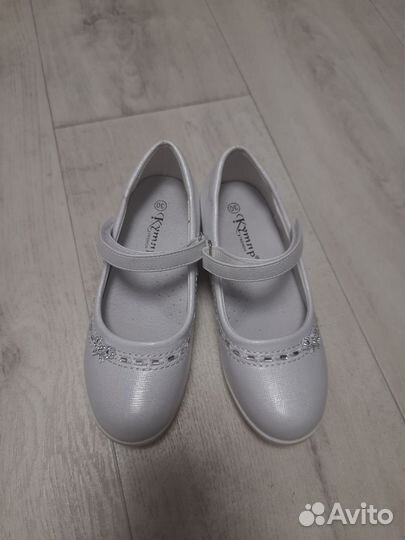Туфли для девочки нарядные 30