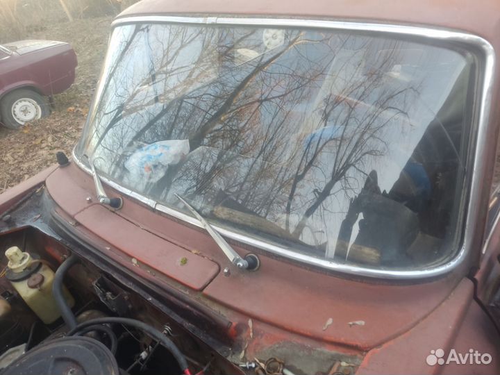 Азлк Москвич 2138 1.5 по запчастям