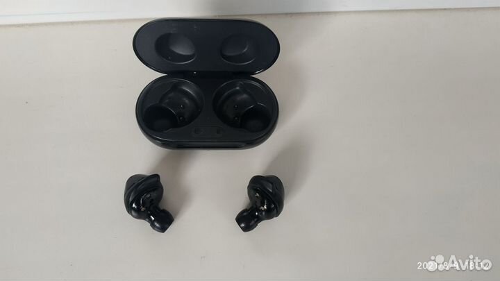 Наушники Samsung Galaxy Bads +