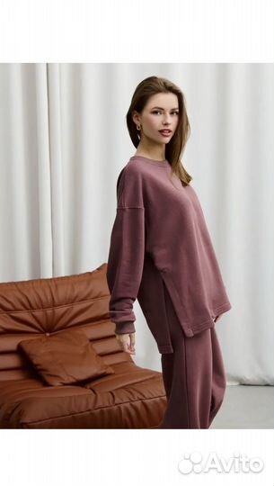 Костюм женский