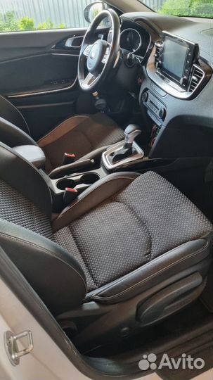 Kia Ceed 1.6 AT, 2021, 90 300 км