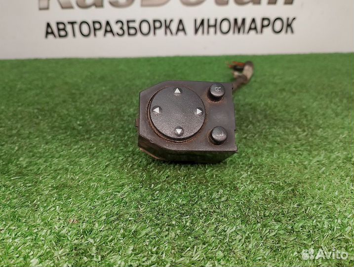 Блок управления зеркалами Audi 80 B3 B4