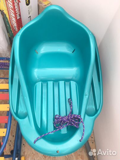 Детские санки и салазки