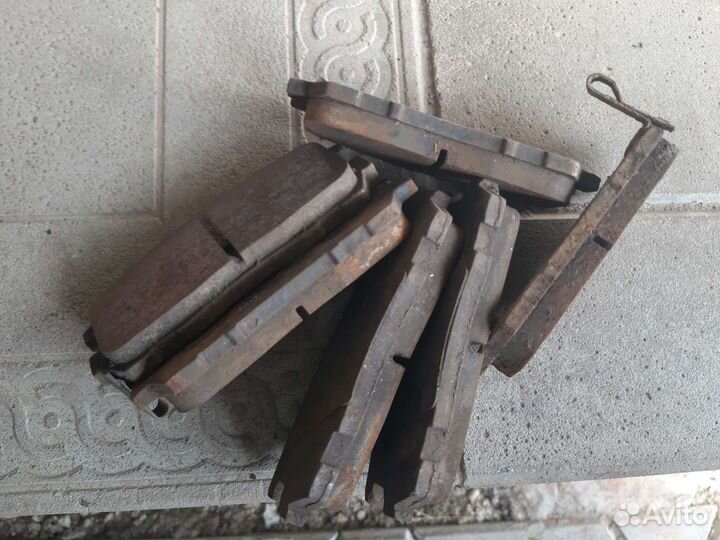 Тормозные колодки на опель Фронтеру