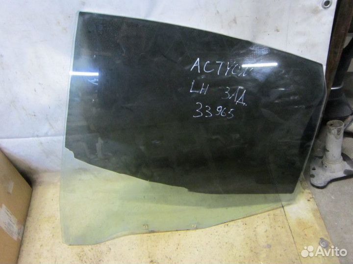 Стекло двери задней левой Ssang Yong Actyon 2005-2