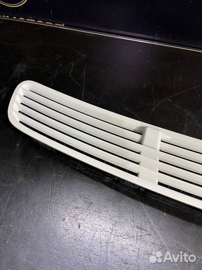 Воздухозаборная решетка мерседес w219 цвет 960