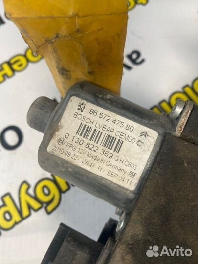 Мотор стеклоподъемника передний правый Peugeot 308