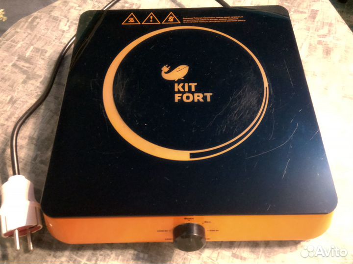 Индукционная плитка Kitfort