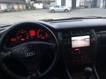 Audi A8 4.2 AT, 1998, битый, 400 000 км, с пробегом, цена 470 000 руб.