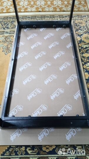 Кухонный стол в стиле лофт. Новый