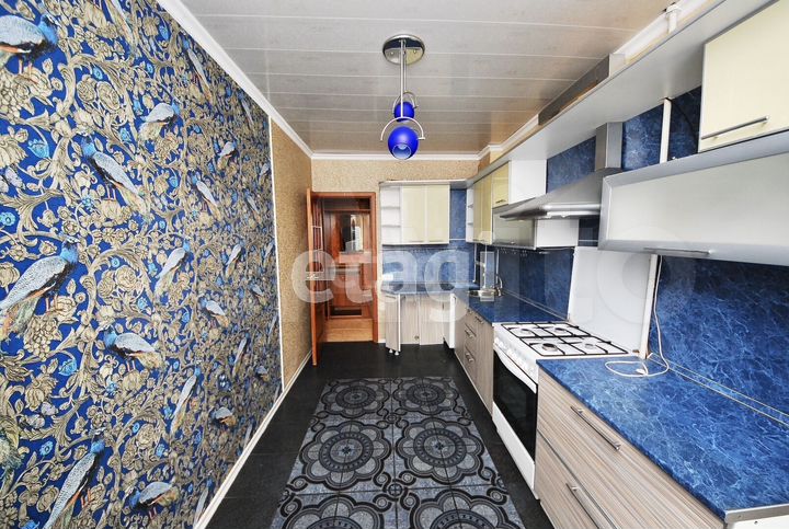 3-к. квартира, 72,4 м², 4/9 эт.