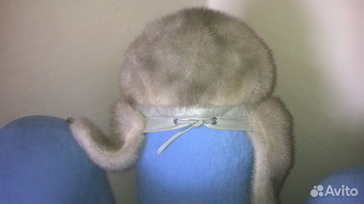 Шапка норковая голубая