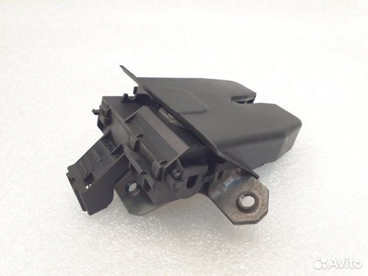 Замок багажника Ford Mondeo 4 1.6 TI kgba 2013