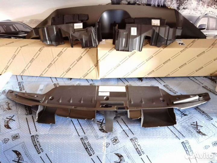 Дефлектор радиатора Toyota Land Cruiser 200