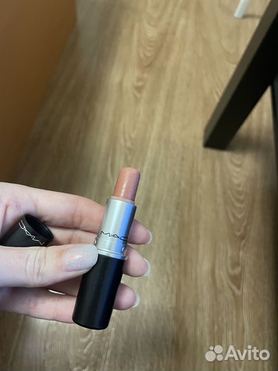 Помада mac матовая