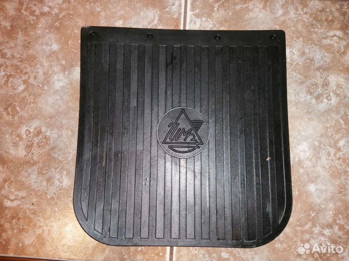 Брызговик Урал 8.103