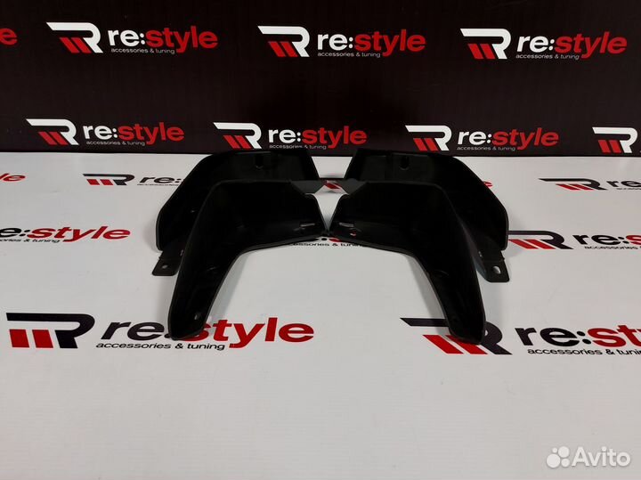 Брызговики Honda Fit с 2014 R974