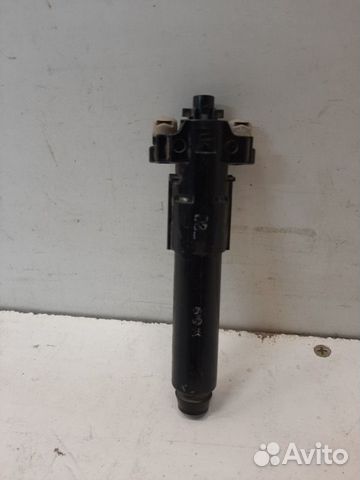 Форсунка омывателя передняя правая Lexus Lx 3