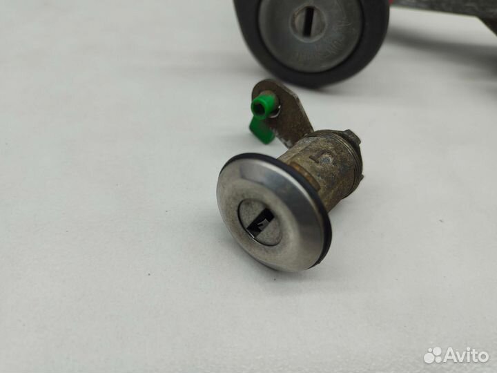 Замок зажигания комплект Nissan Lucino N15 1995 г