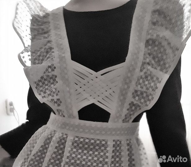 Фартук+банты, лента Выпускник, новое