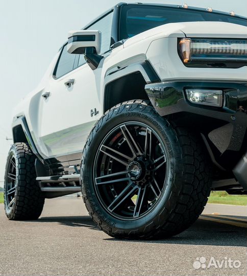 Диски 4Play 22x10 6x139.7 ET-20 Hummer Dodge Ram